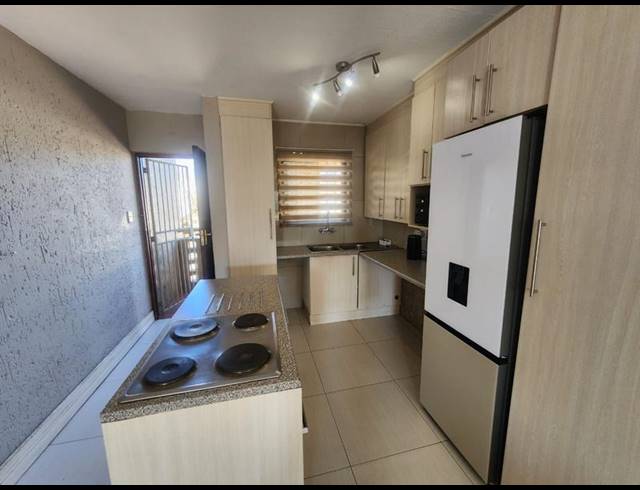 2 BEDROOM TOWNHOUSE FOR SALE IN NEWMARKET